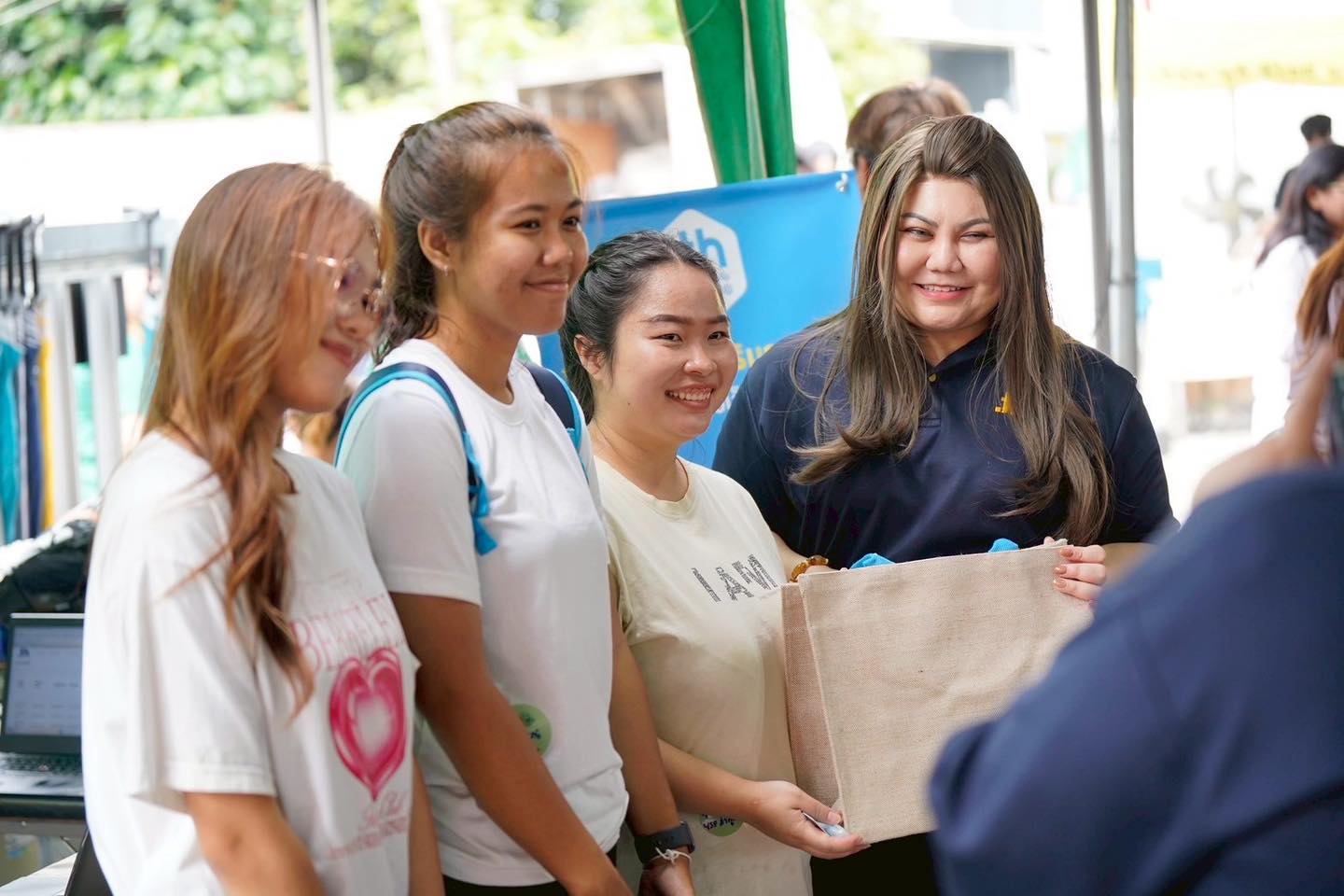 500000233_677899525025785_7805526274912345159_n_0