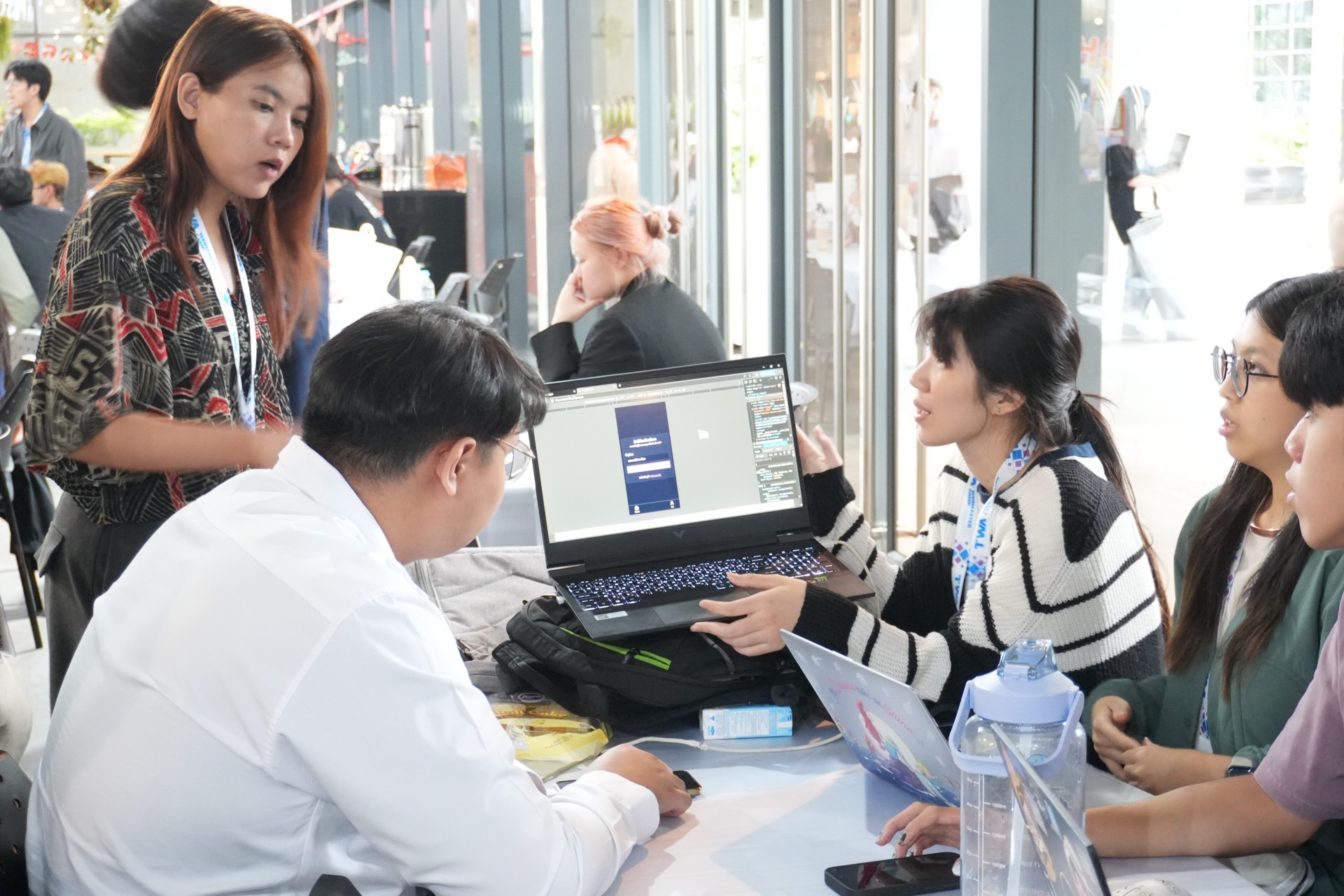 ทำผลงาน-5