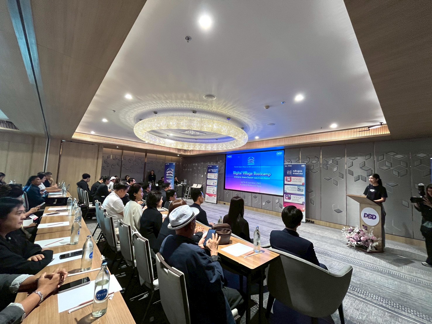 LINE_ALBUM_DBD 9269_260218_6