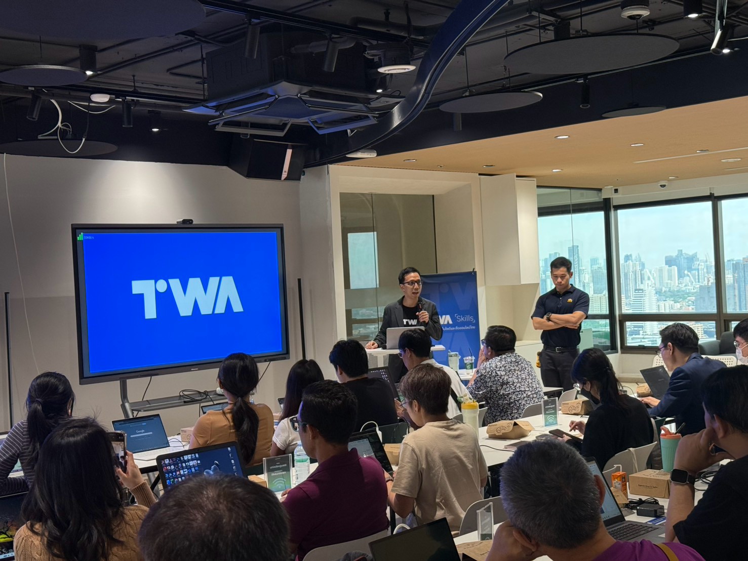 LINE_ALBUM_TWA 12.9.69_260914_50